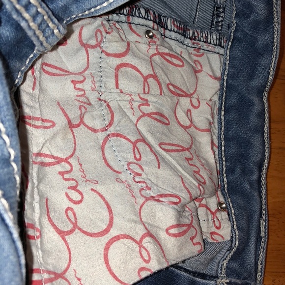 Ladies stretch Earl Capri Jeans. - Picture 5 of 5